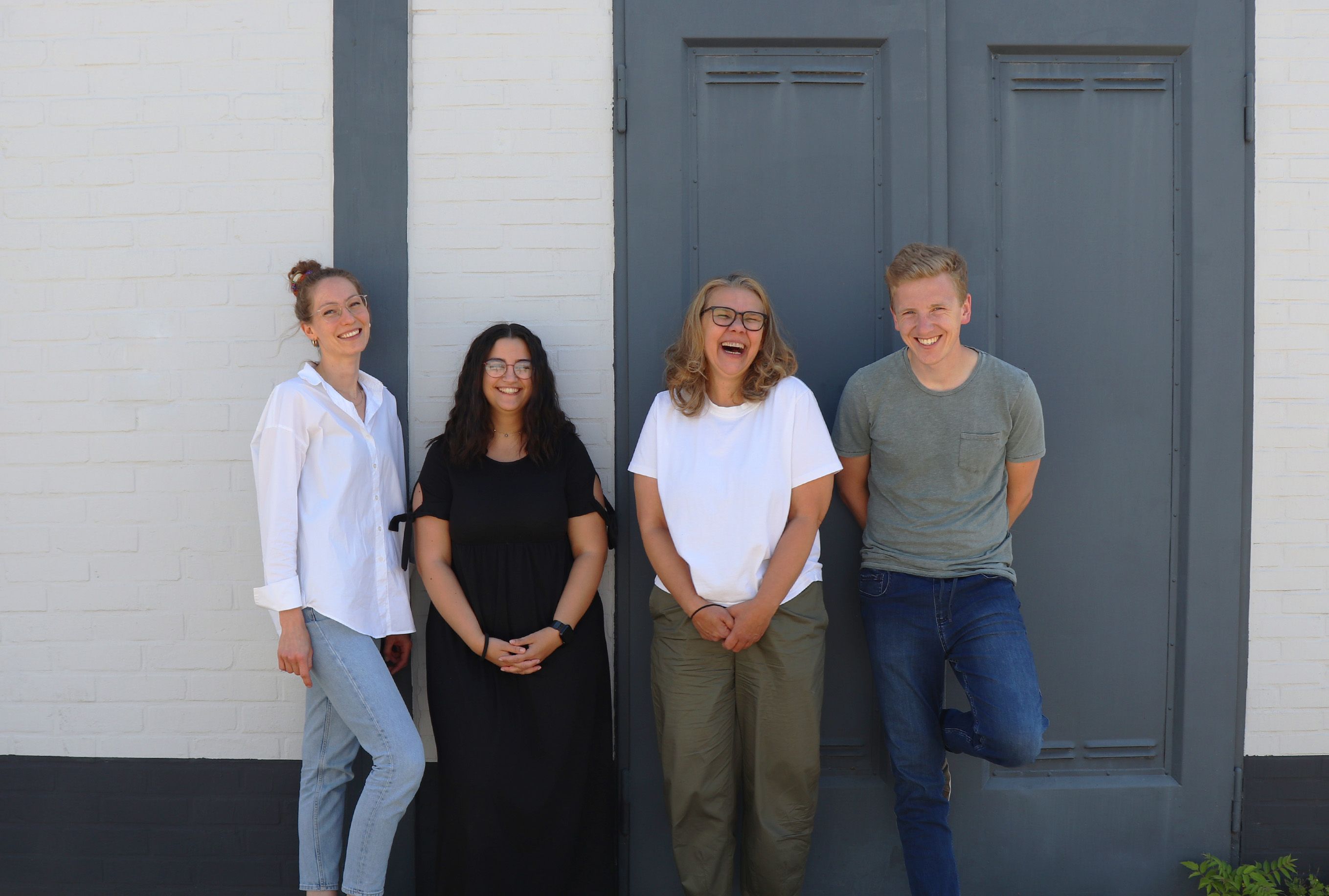 Gruppenbild von Leonie, Melodi, Sanda, Ole
