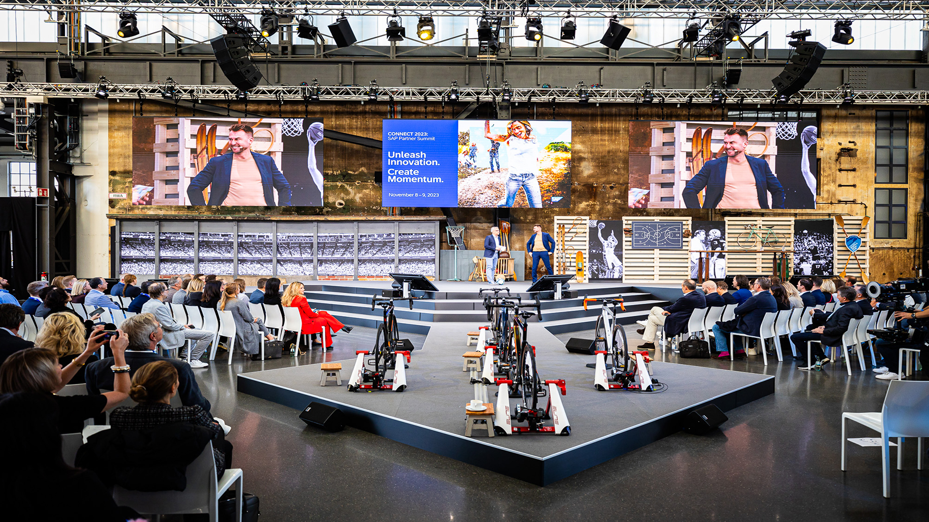 CONNECT 2023 Fahrradchallenge auf der Mainstage