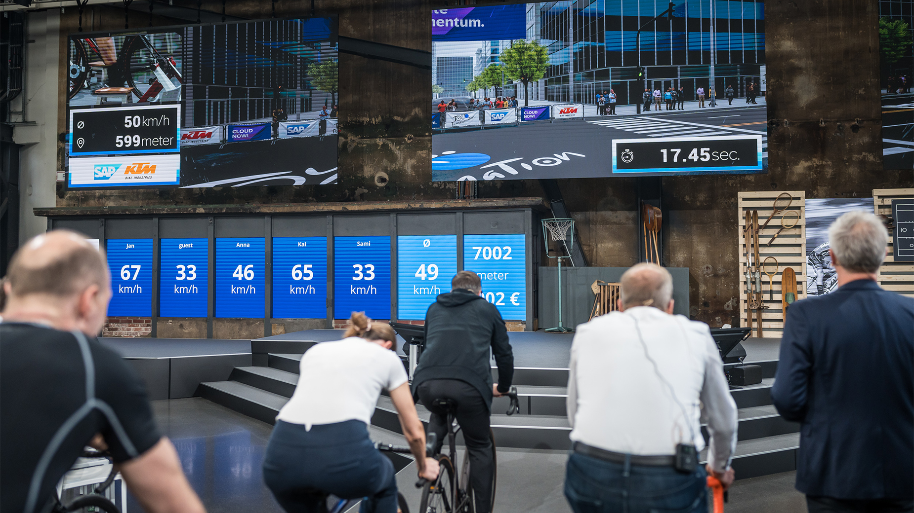 CONNECT 2023 Fahrradchallenge auf der Mainstage