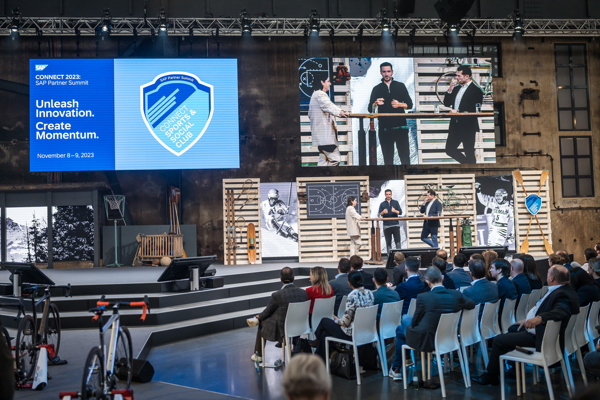 CONNECT 2023 Blick auf die Mainstage